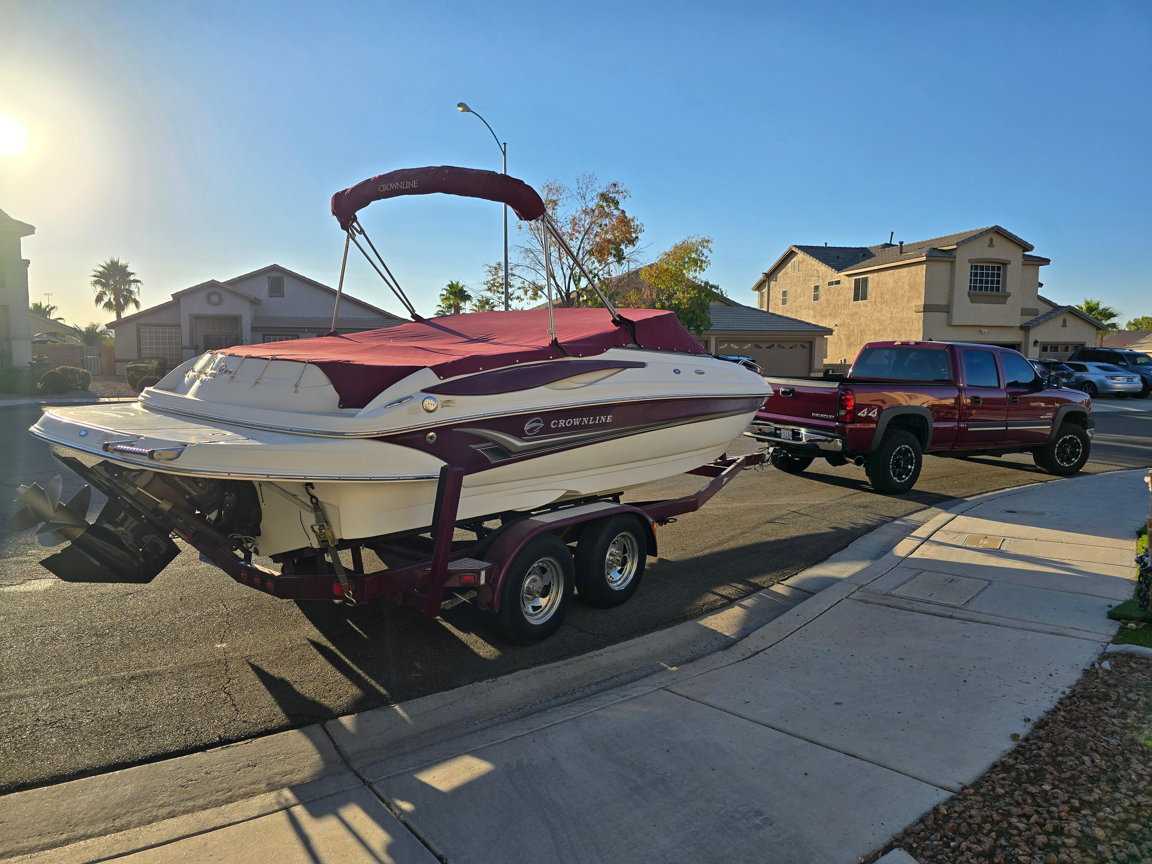 2006 Crownline 220 LS