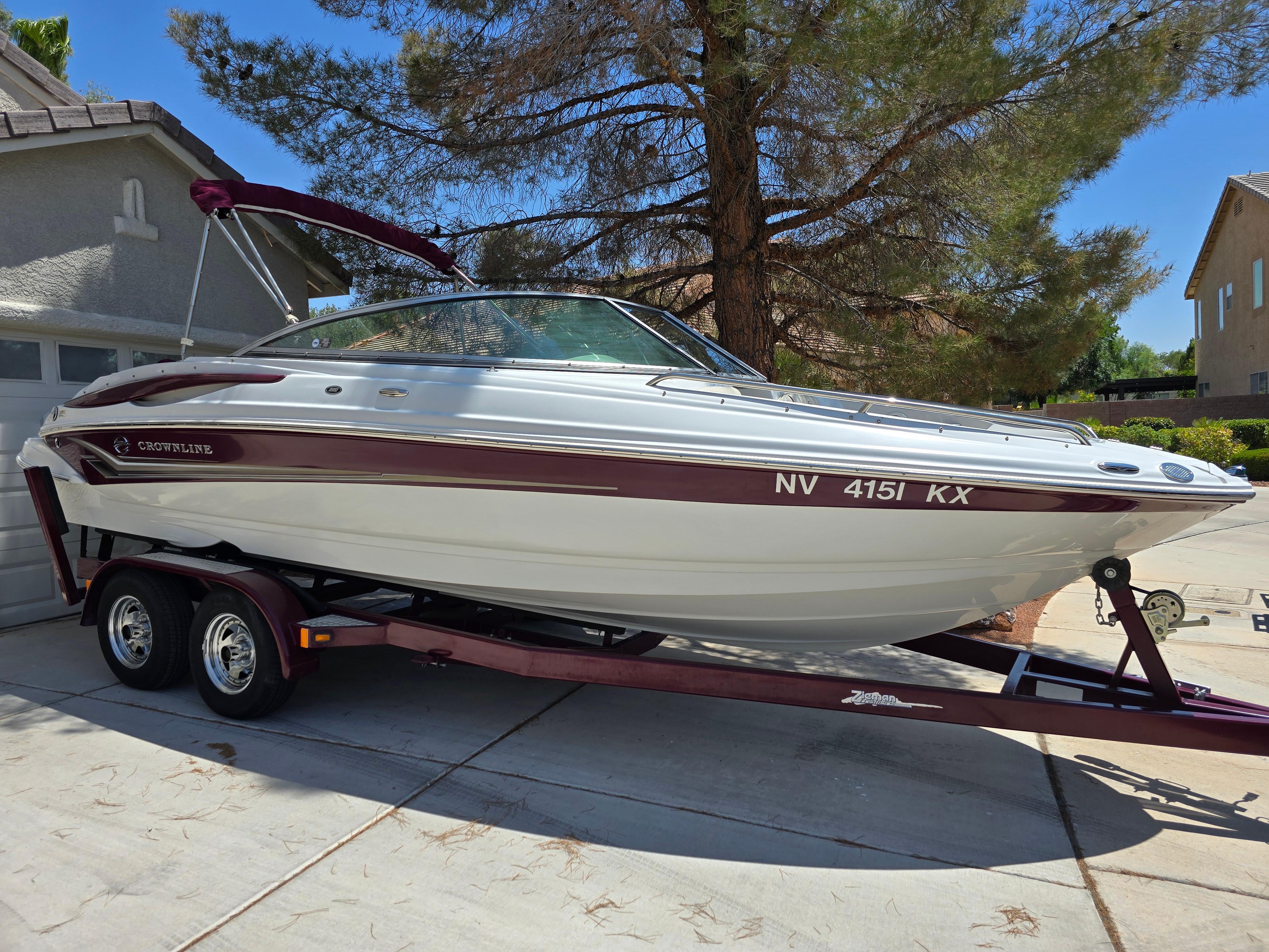 2006 Crownline 220 LS