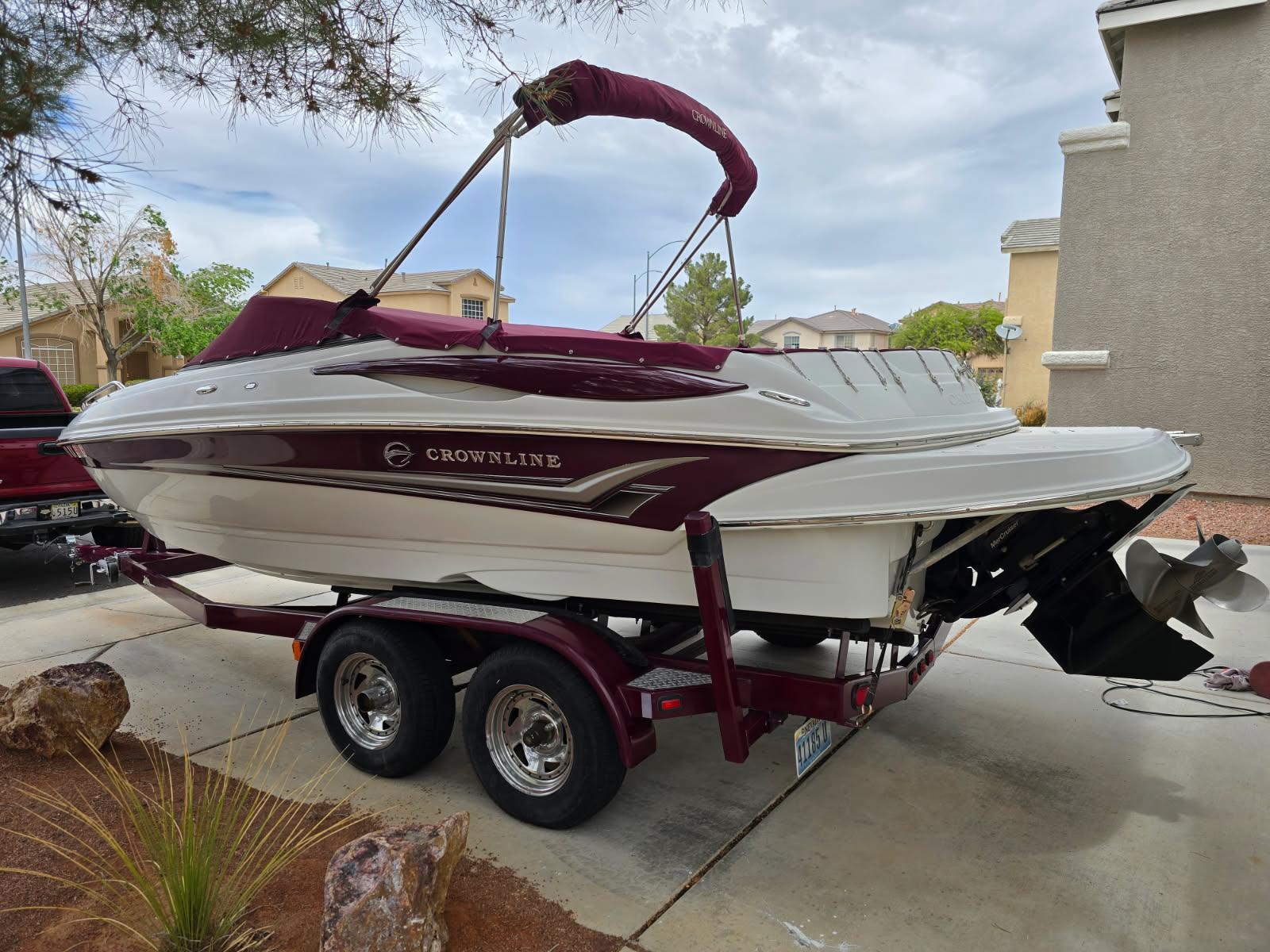 2006 Crownline 220 LS