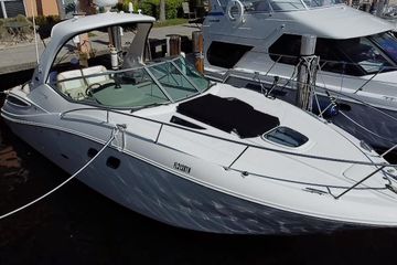 2012 Sea Ray 330 Sundancer