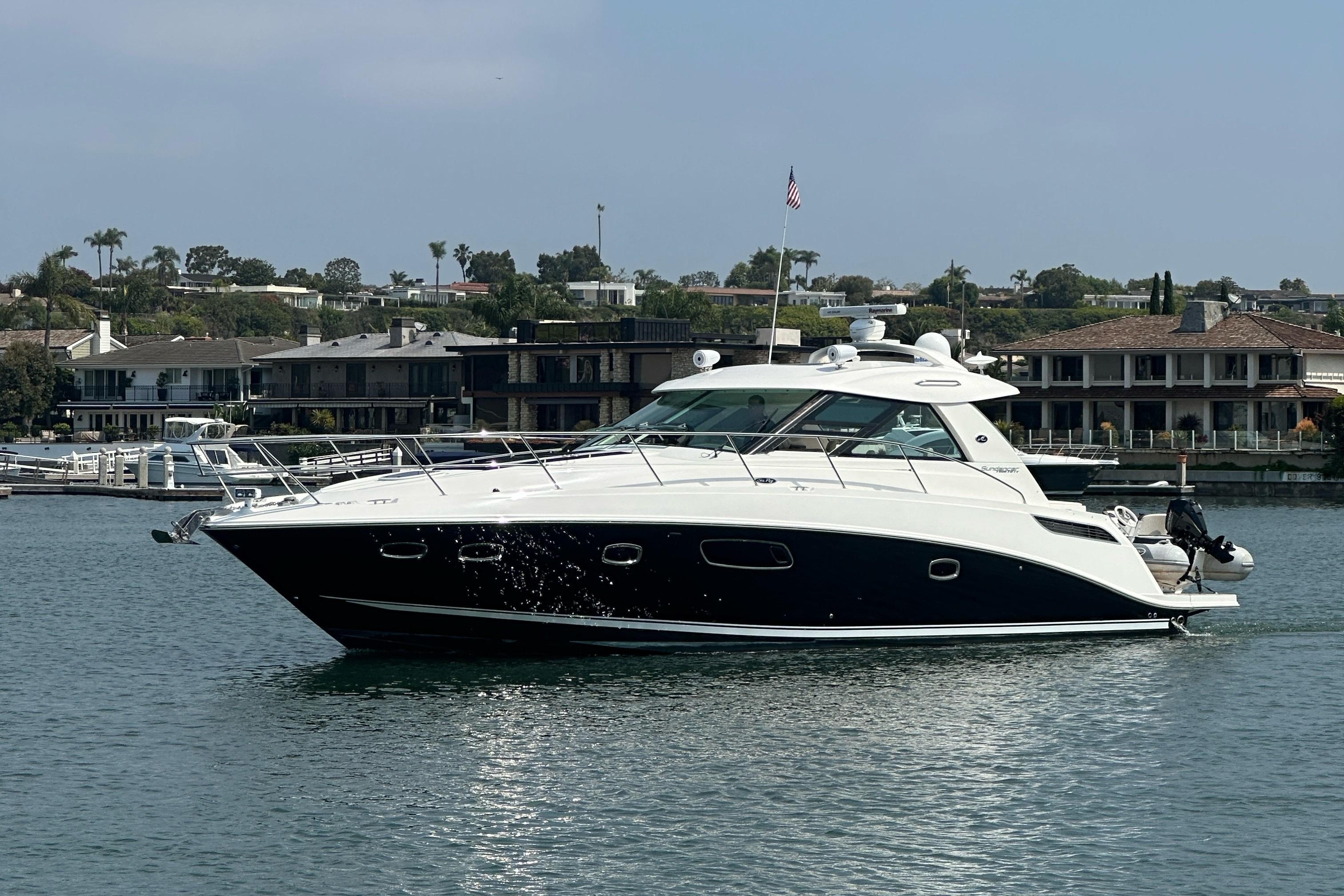 2012 Sea Ray 450 Sundancer