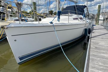 2006 Hunter 38