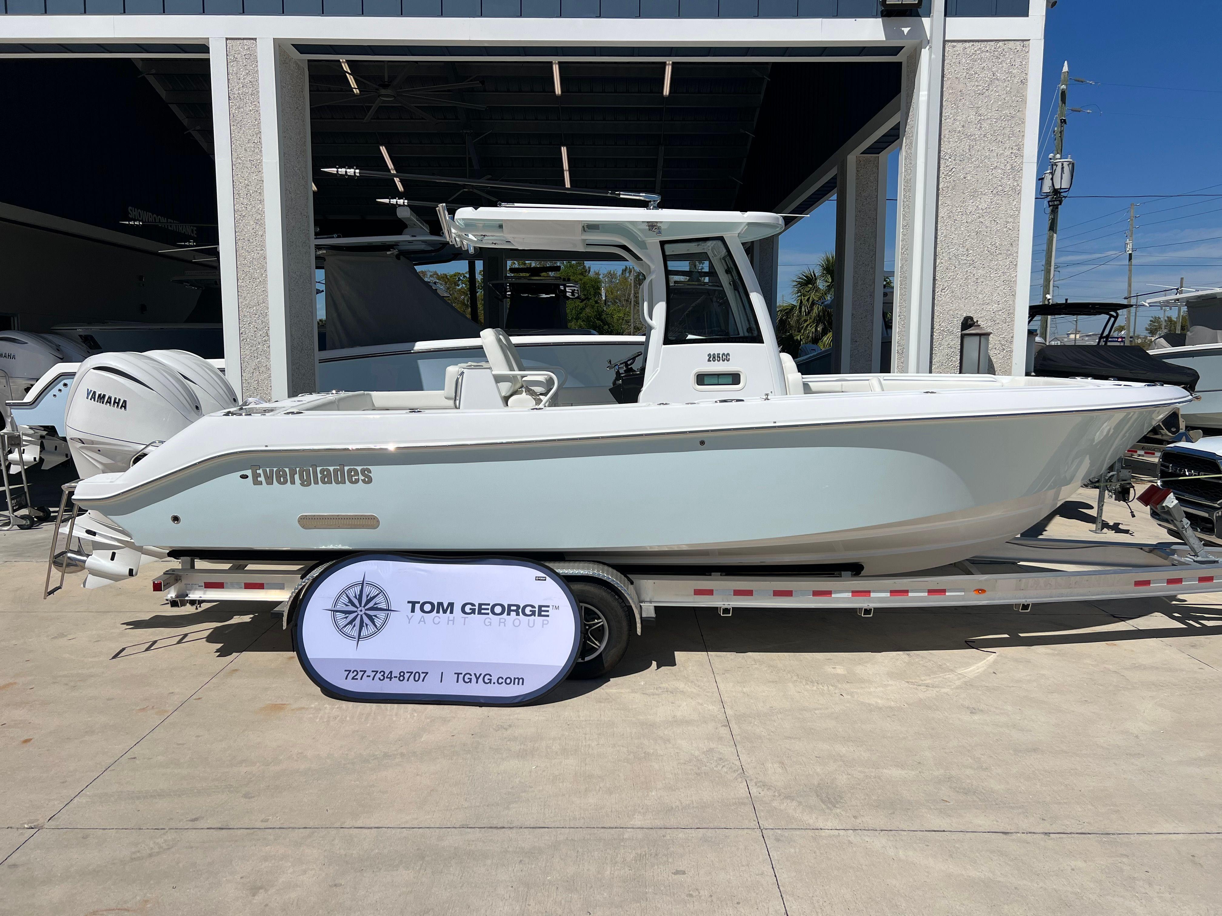 2025 Everglades 285 CC