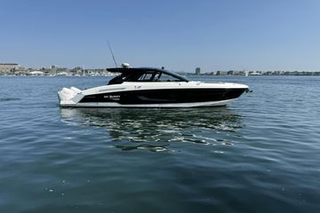2023 Cruisers Yachts 42 GLS OB