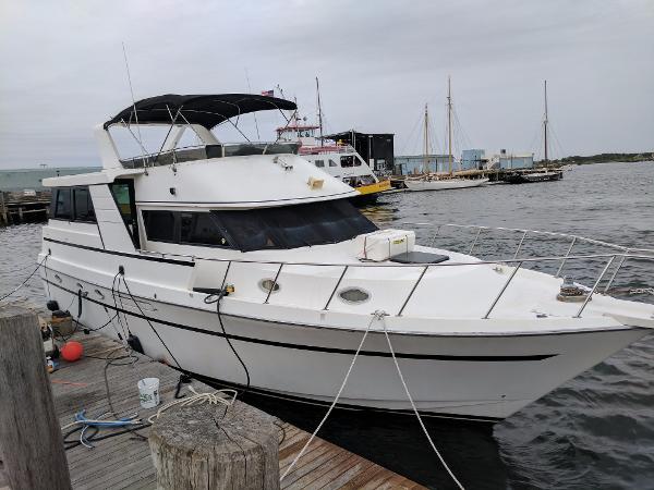 1990 Hi-tech Motor Yacht
