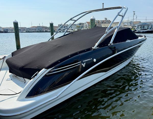 2011 Formula 270 Bowrider
