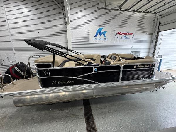 2018 Manitou 21 Aurora LE Standard
