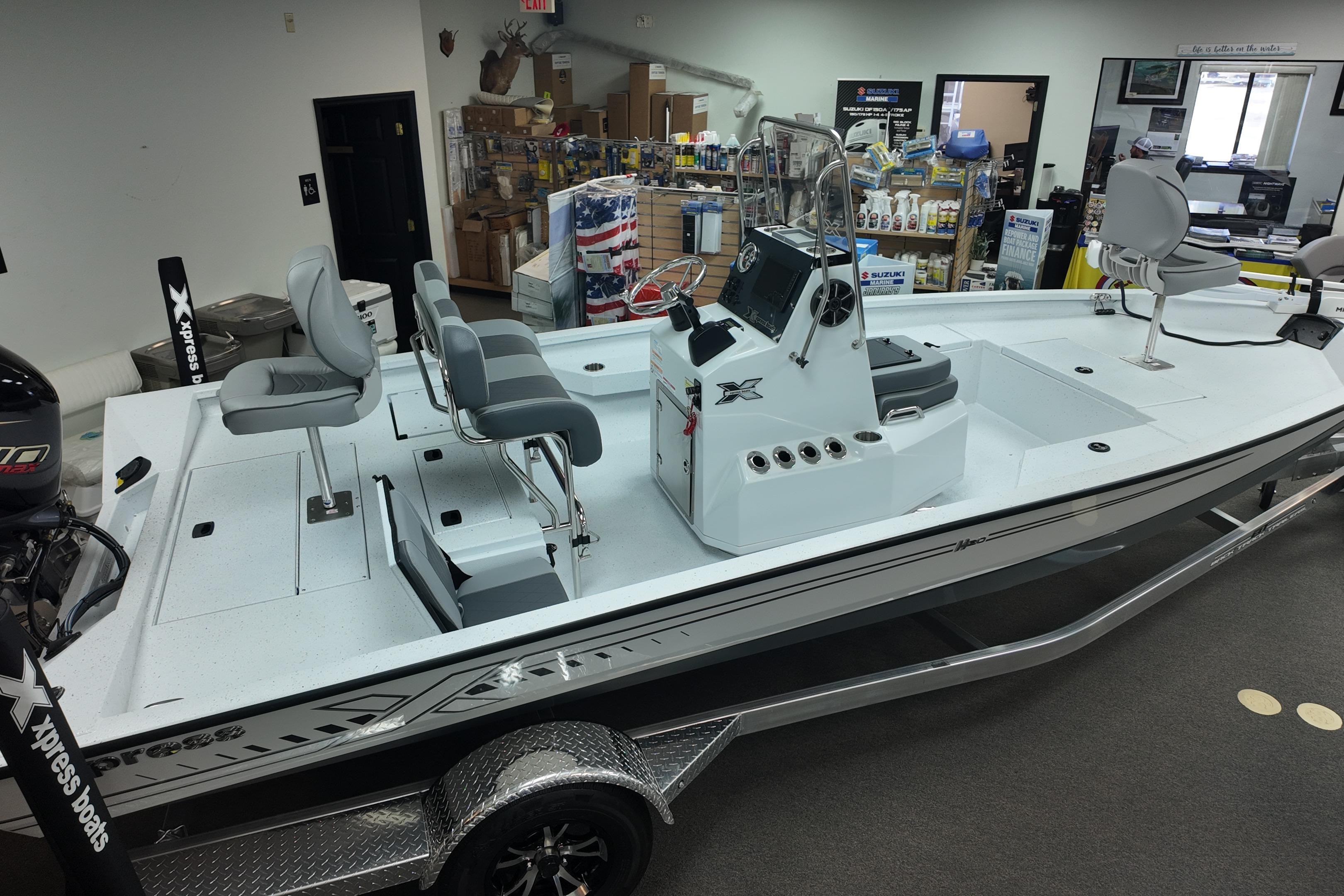 2026 Xpress H20B Bay