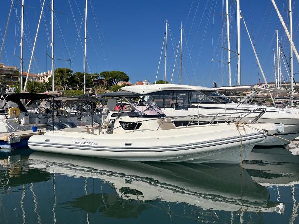 2023 Capelli Tempest 900 WA