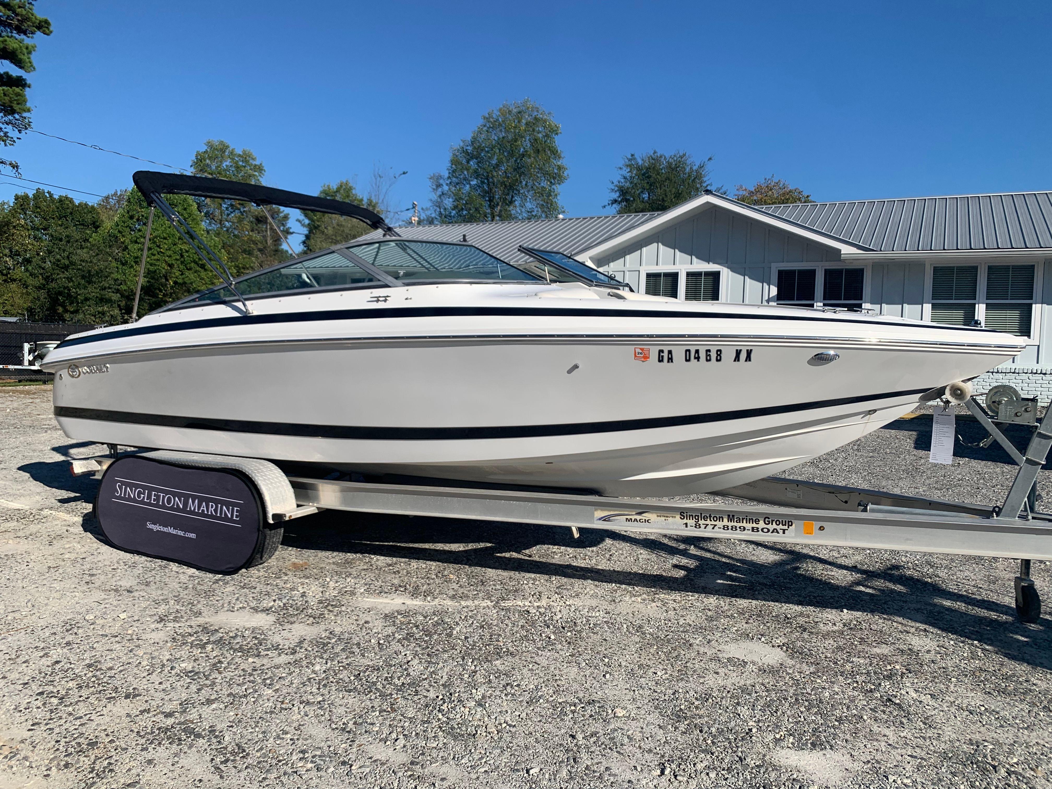 2001 Cobalt 246 br