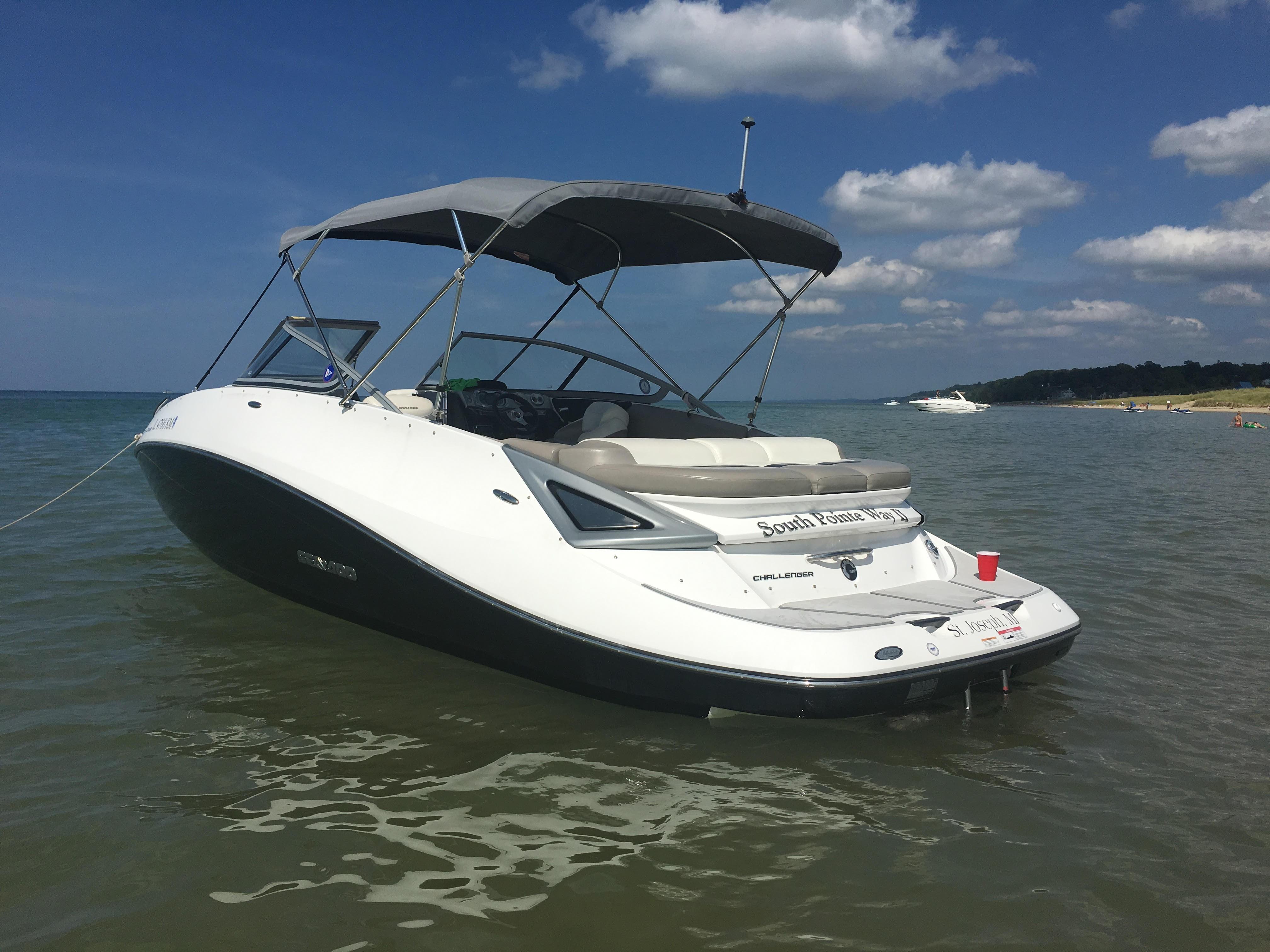 2011 Sea-Doo Sport Boats 230 Challenger SE, Benton Harbor Michigan - boats.com