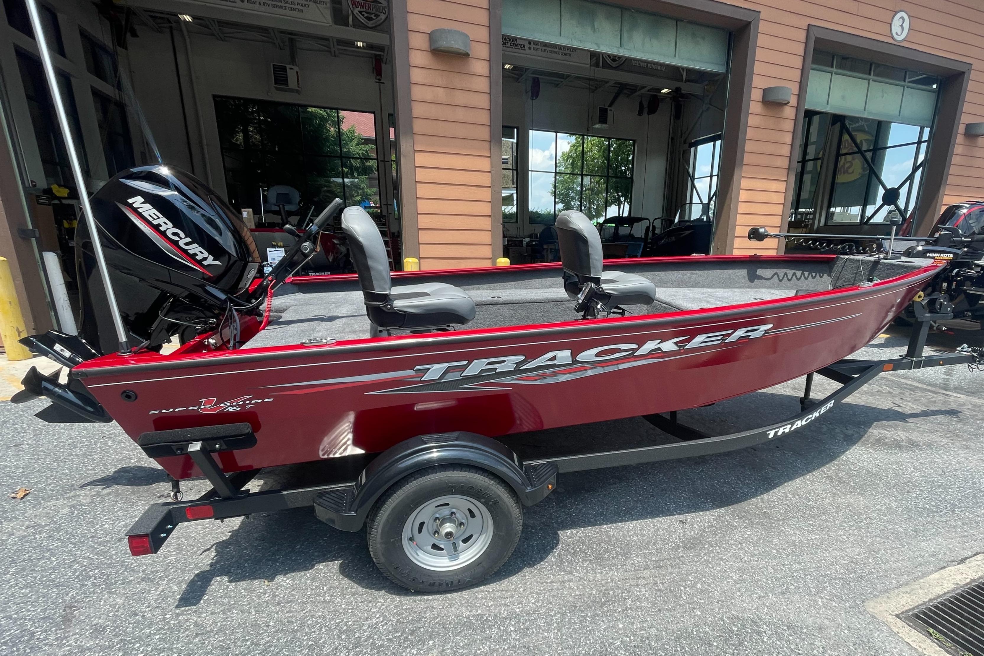 2025 Tracker Super Guide V-16 T