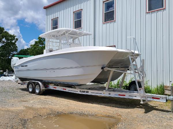 Twin Vee 280 GFX CC