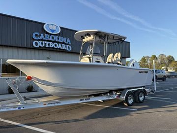 2025 Sea Pro 222 Center Console