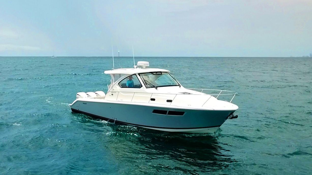 2022 Pursuit OS 355 Offshore