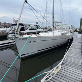 2014 Beneteau Oceanis 37