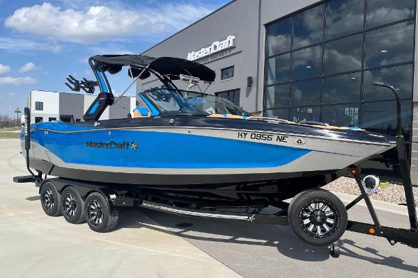 2022 MasterCraft X26