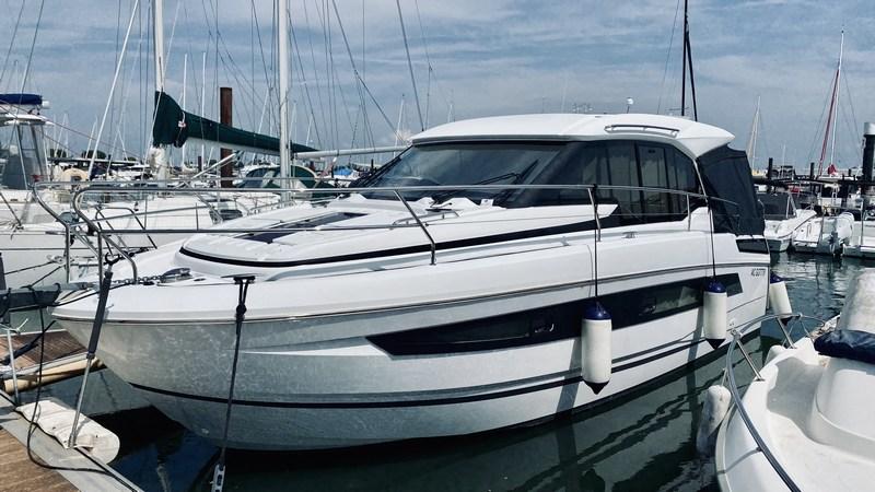 Jeanneau NC 33