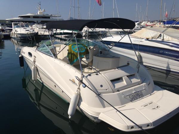 Sea Ray 260 Sundeck