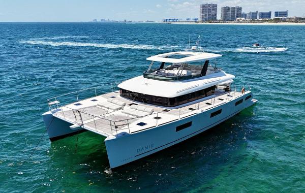Lagoon 630 Motor Yacht