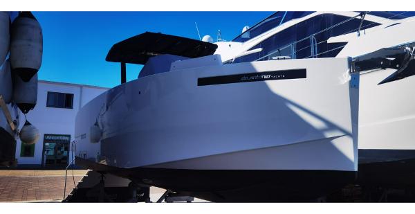De Antonio Yachts D28 Open