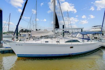 2011 Catalina 445