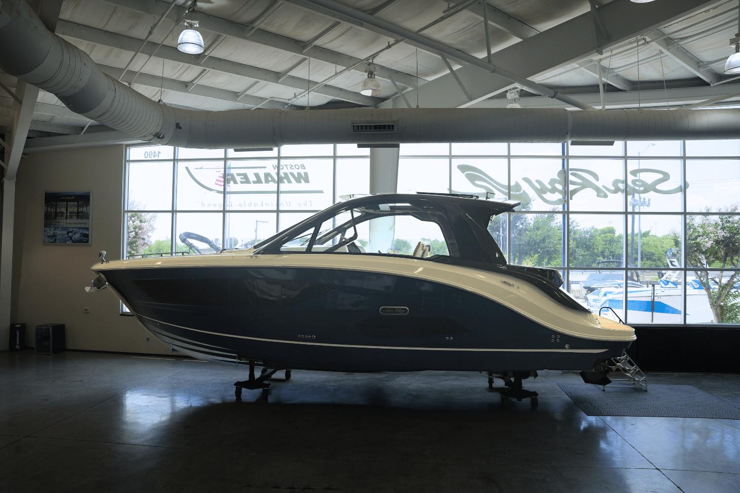 Sea Ray 370 Sundancer