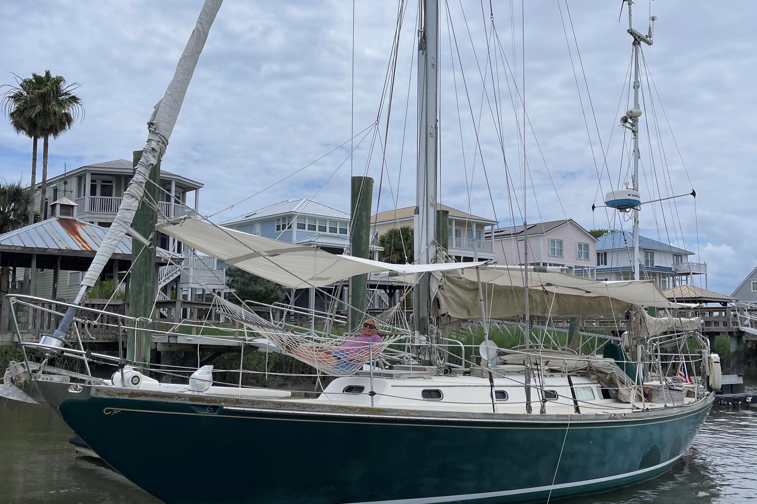 1968 Hinckley Bermuda 40, Edisto Beach South Carolina - boats.com