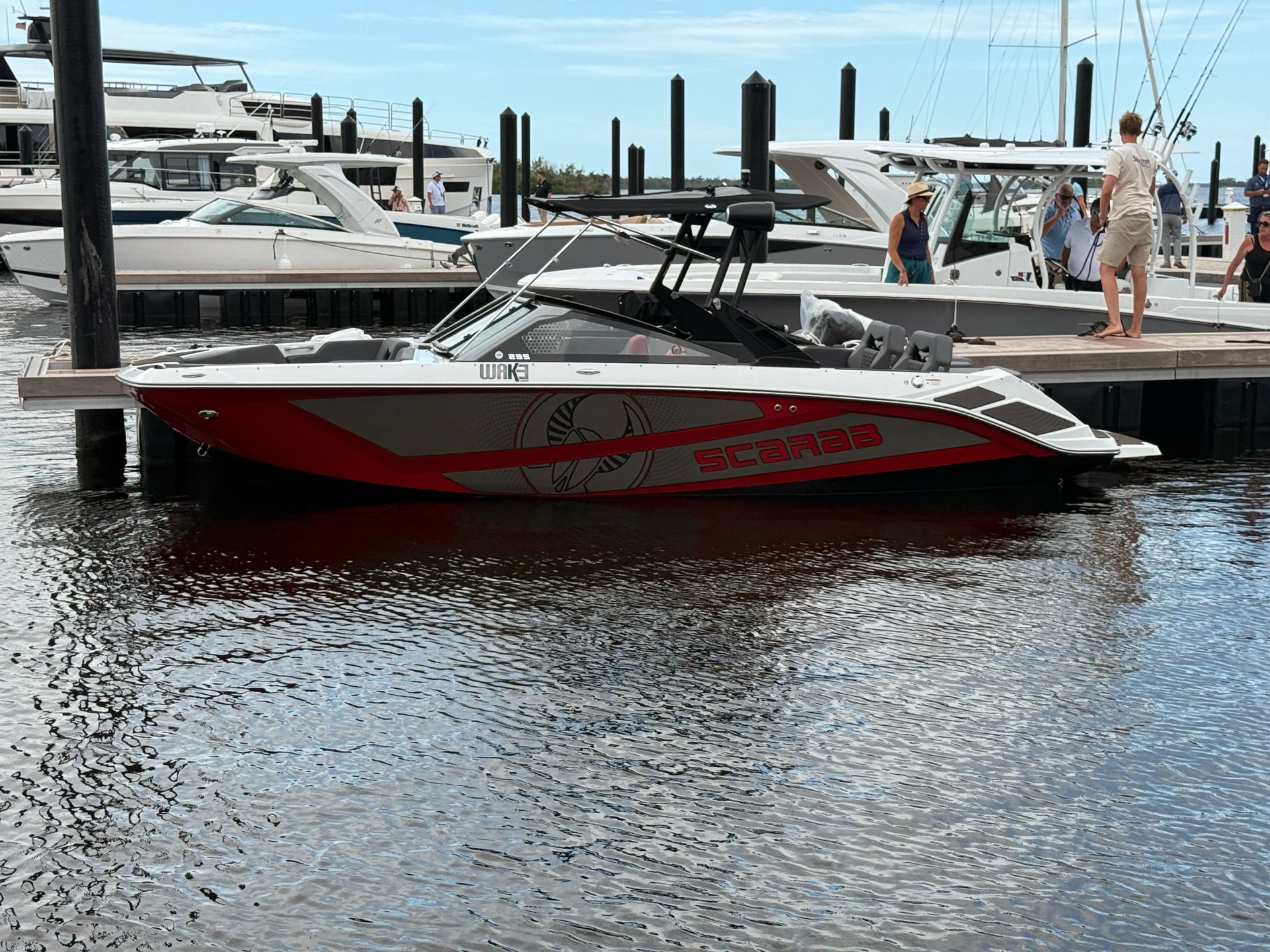 2025 Scarab 235 LX Wake