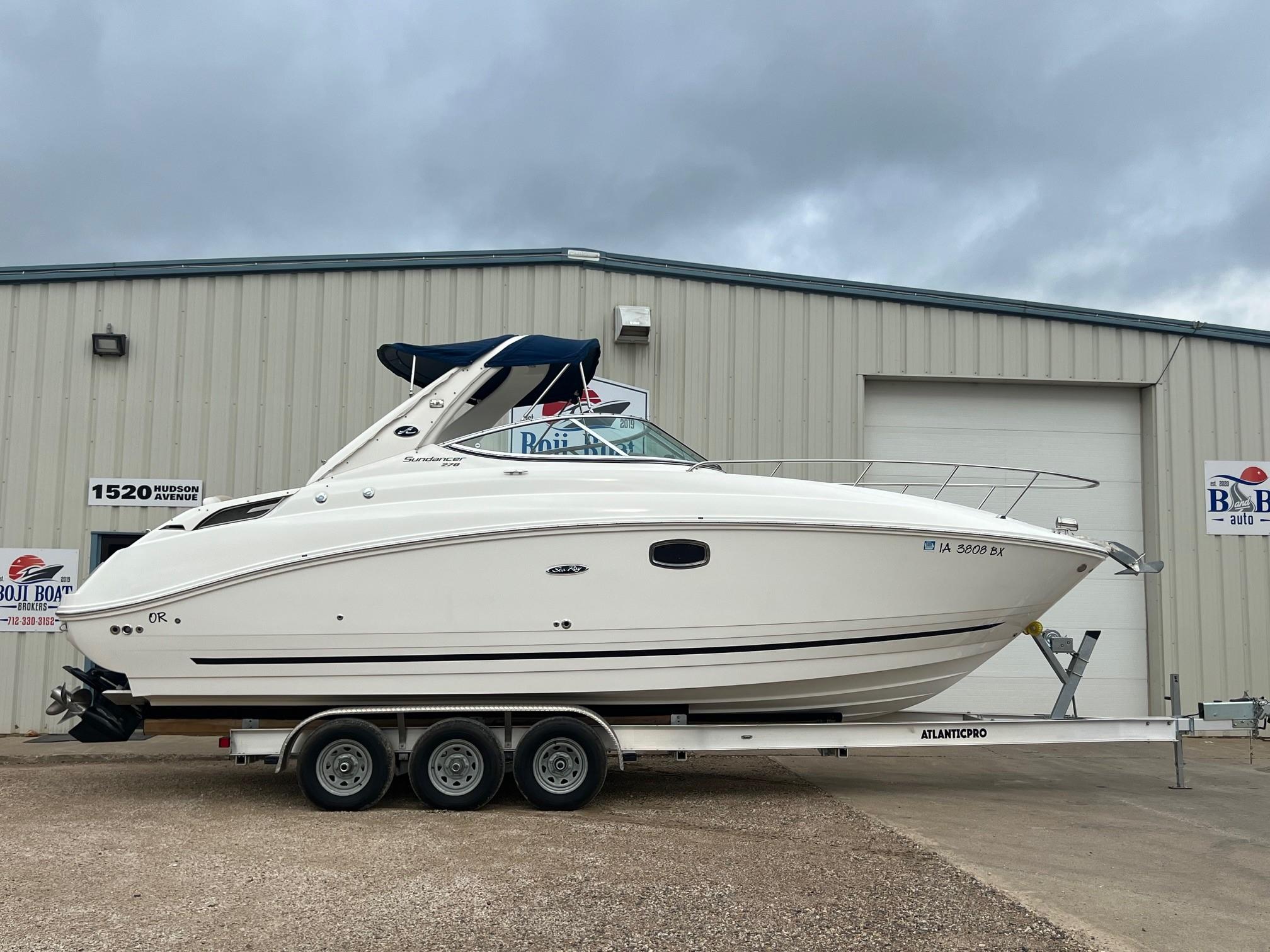 2009 Sea Ray 270 Sundancer