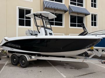 2025 Scarab 235 Open SE
