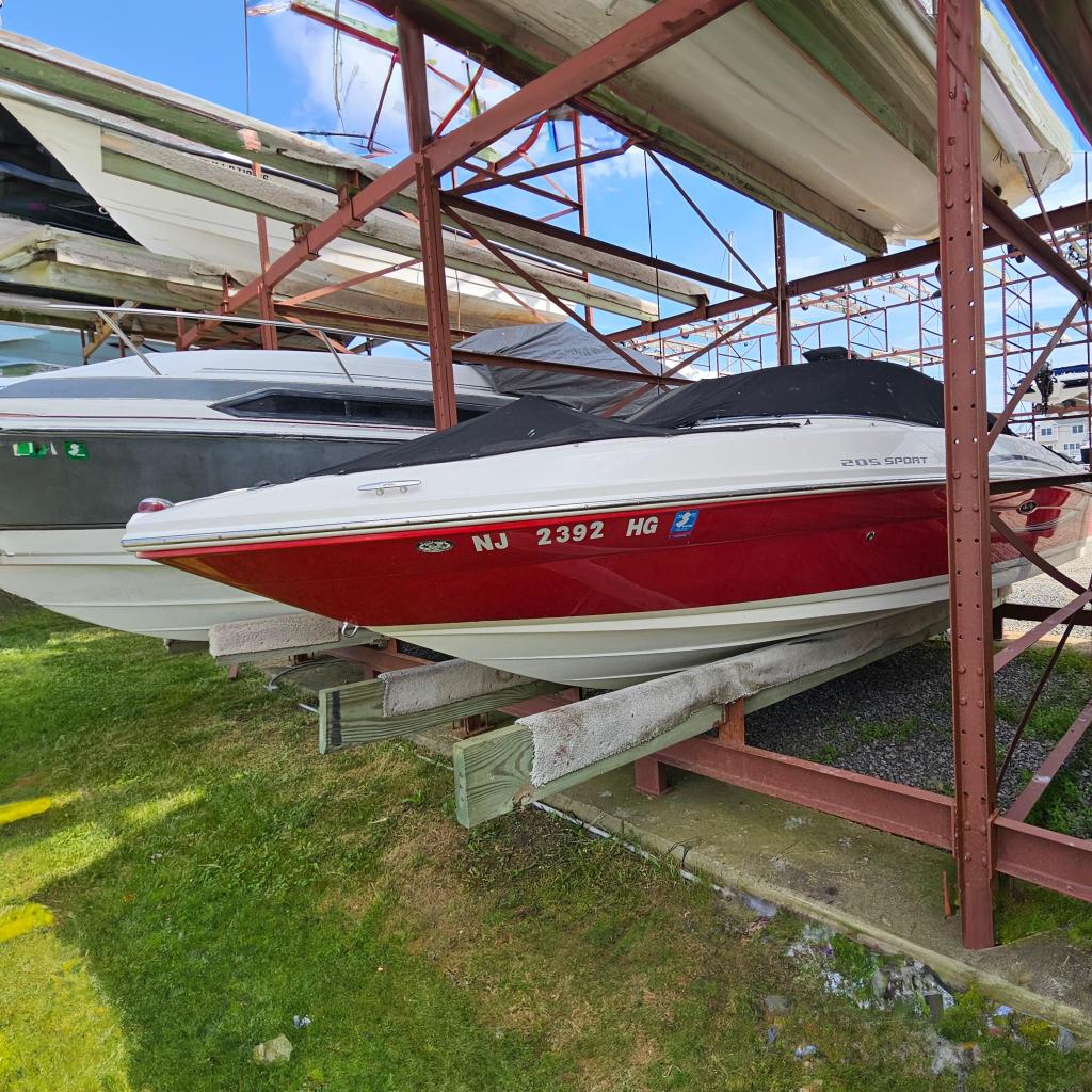 2008 Sea Ray 205 Sport