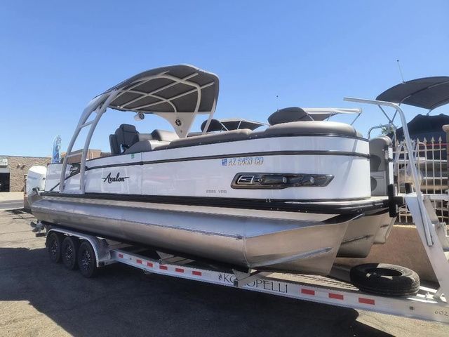 Avalon Catalina Platinum Versatile Rear Bench 25 FT