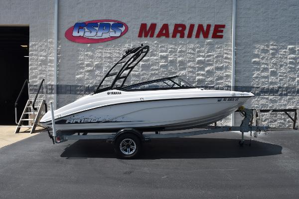 2023 Yamaha Boats AR190