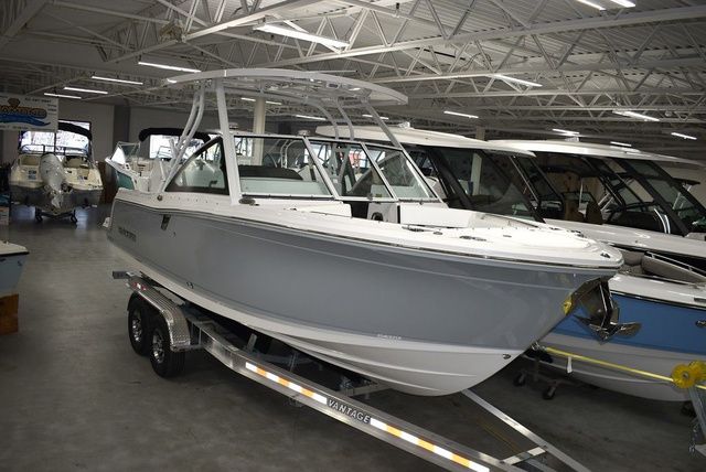 2025 Blackfin 252DC
