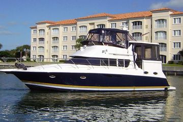 1997 Silverton 422 Motor Yacht