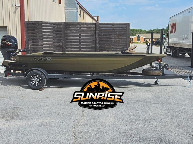 2026 Avid 18 COMMANDER BOAT