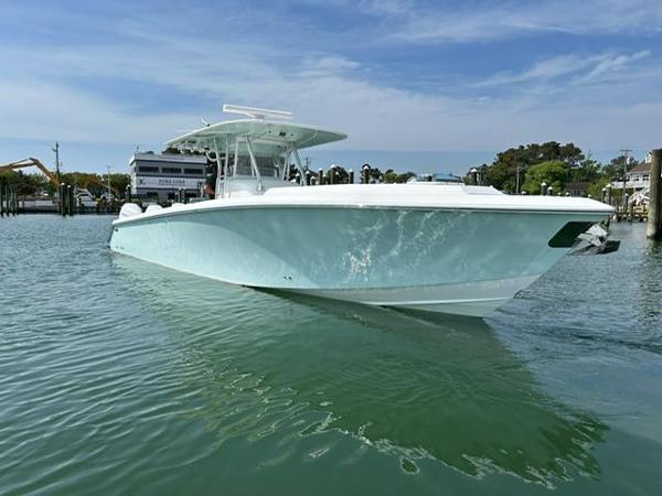 Venture 39 Cuddy