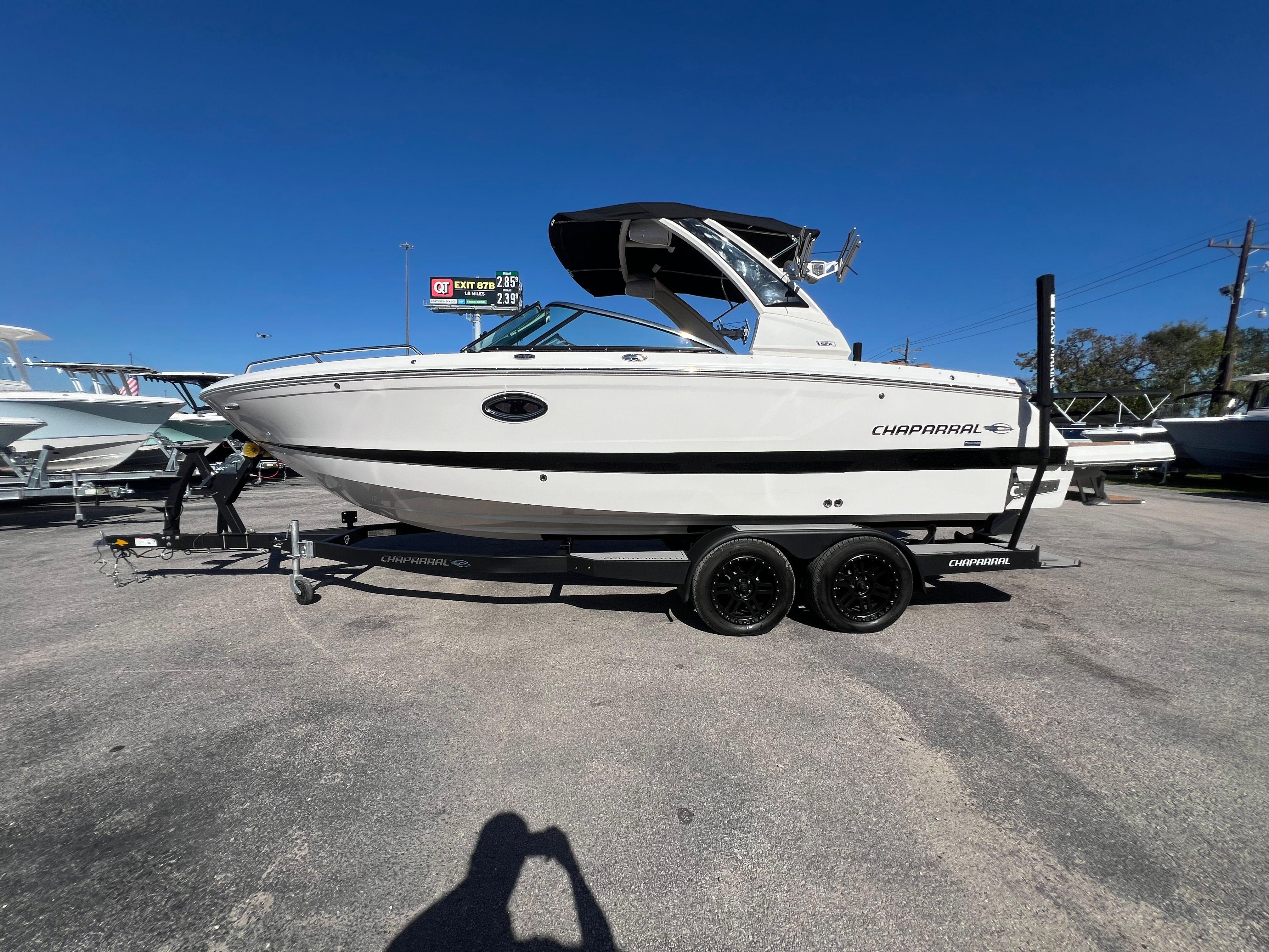 2024 Chaparral 26 Surf