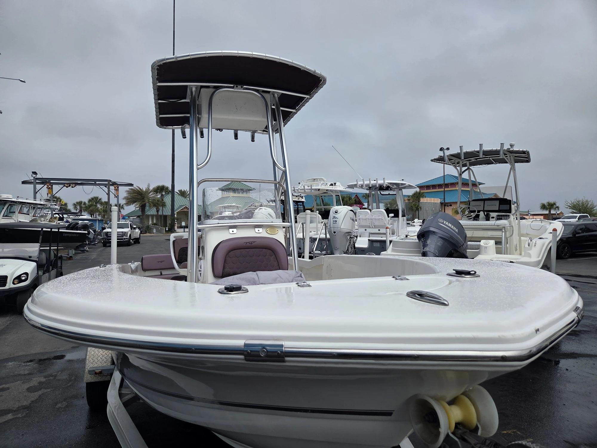 Tidewater 180 CC Adventure 2017-TIDEWATER-180-CC-ADVENTURE