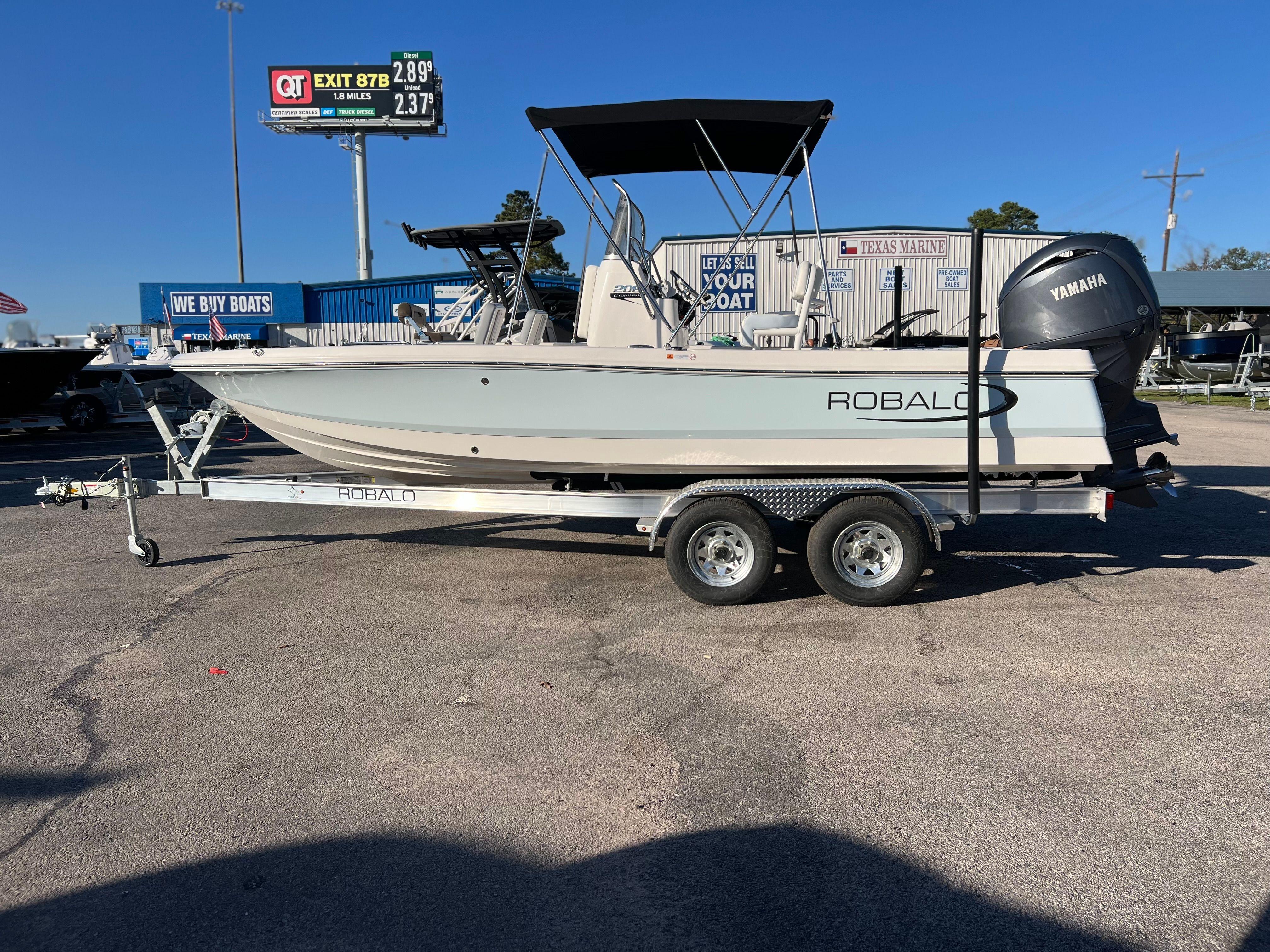 2025 Robalo 206 Cayman DLX