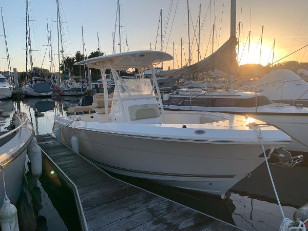 2018 Cobia 237 CC