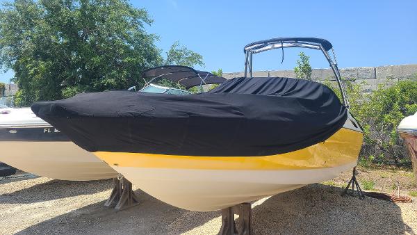 2004 Monterey 268 SS Open Bow Sport
