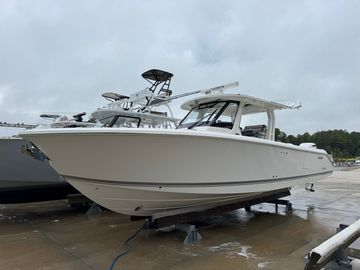 2026 Pursuit S 328 Sport