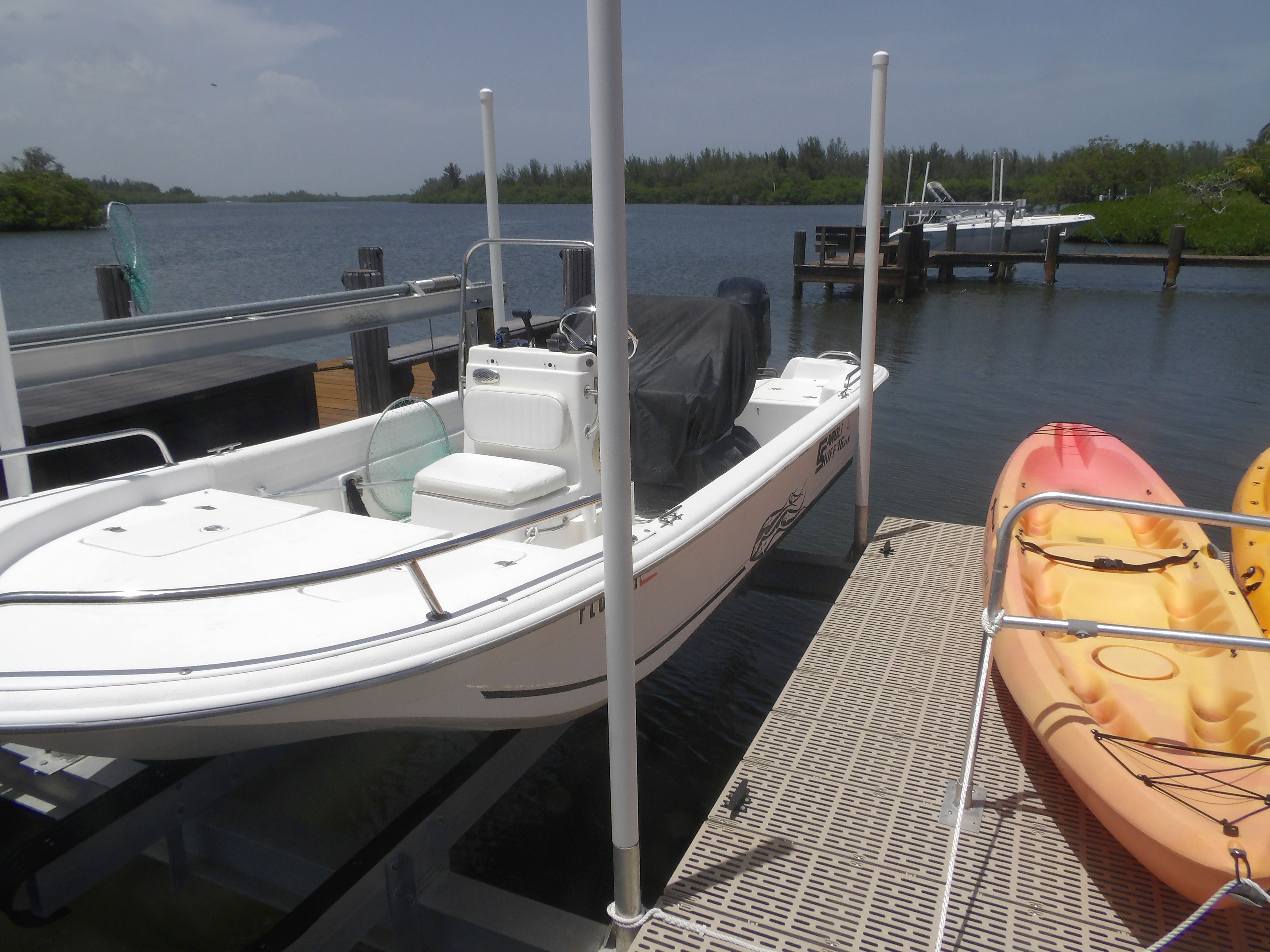 2011 Carolina Skiff JVX16CC