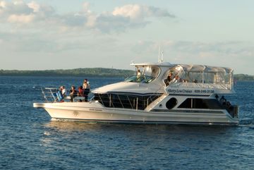 2003 Bluewater Yachts 5200 Millenium Commeercial