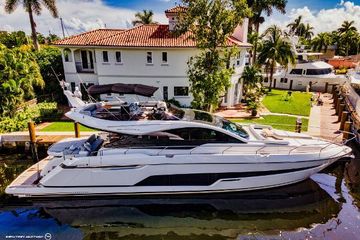 2023 Fairline Phantom 65