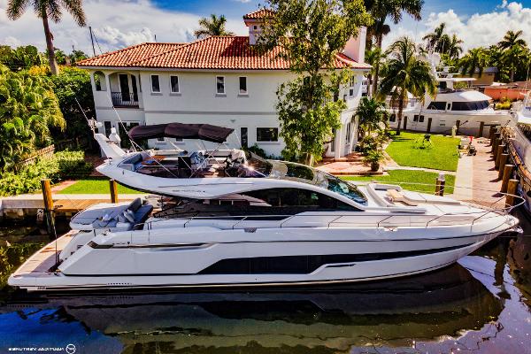 2023 Fairline Phantom 65