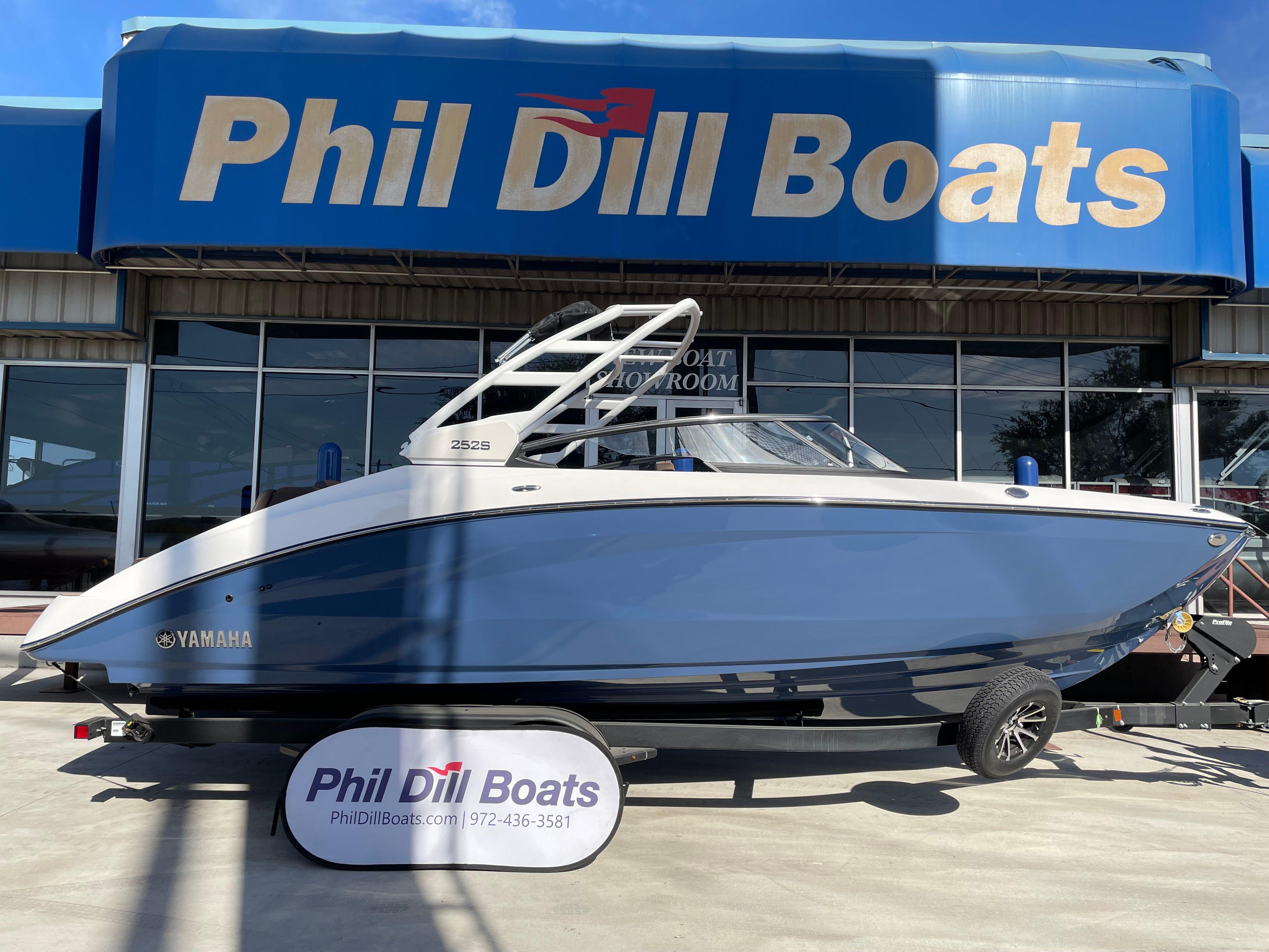 2025 Yamaha Boats 252 S