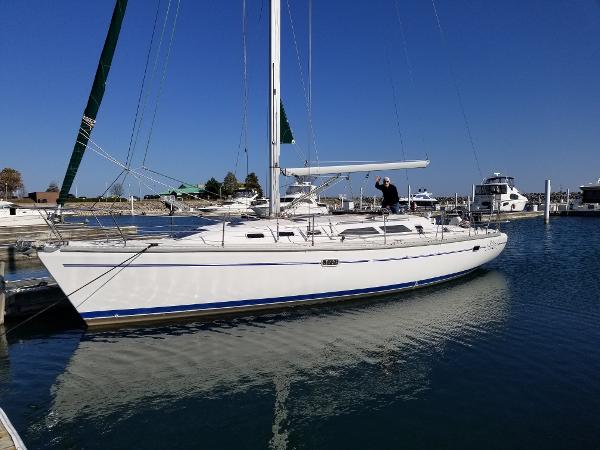 Catalina 400/Two Cabin